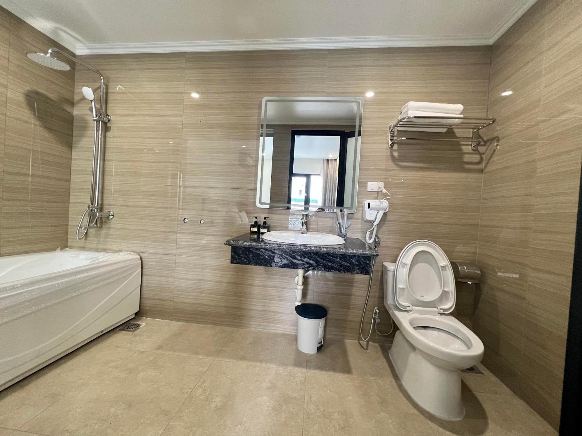 Grand Dragon Noi Bai Hotel Hanoi Kültér fotó