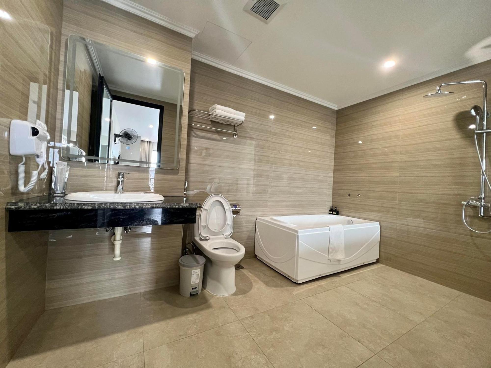 Grand Dragon Noi Bai Hotel Hanoi Kültér fotó