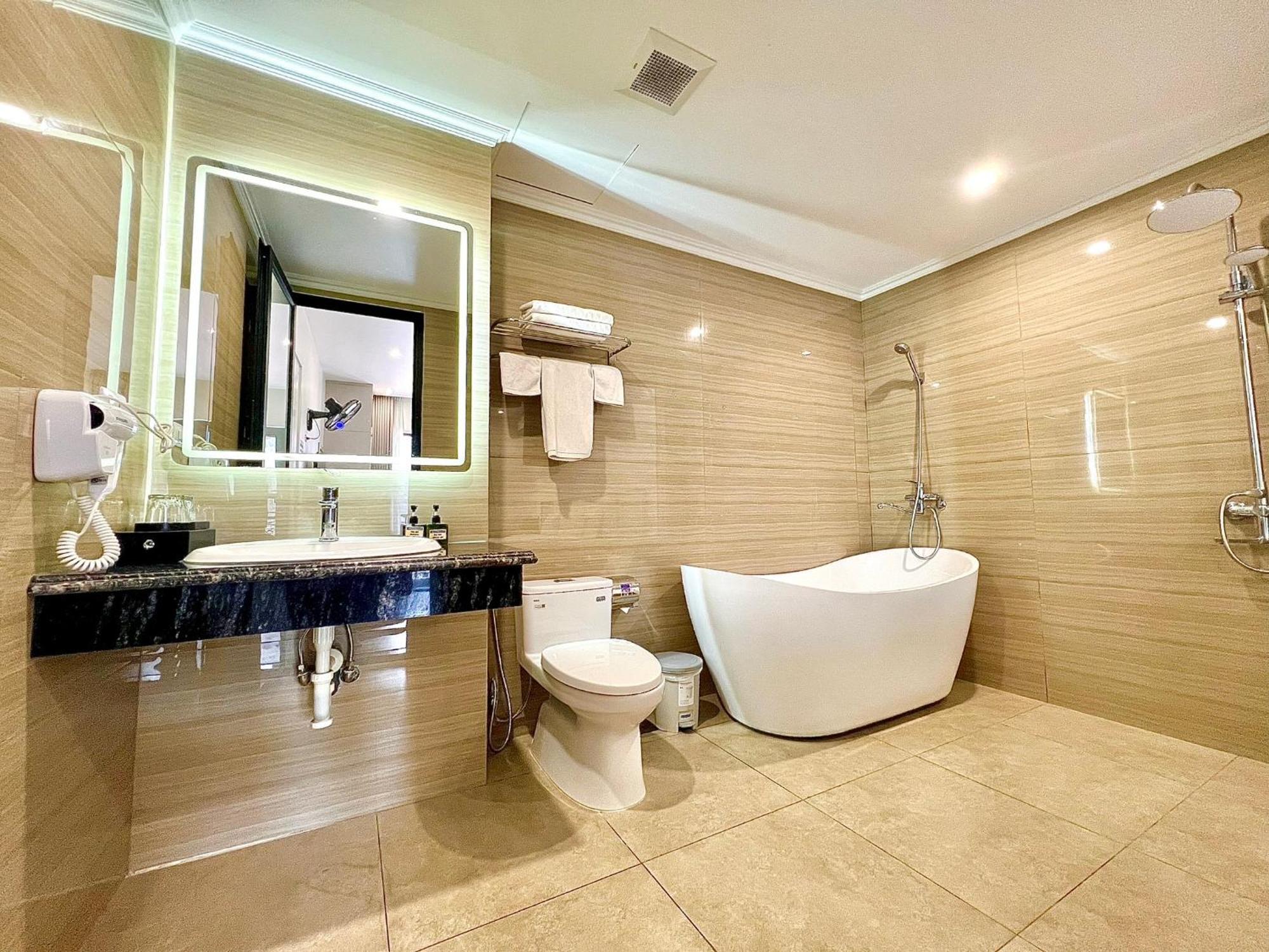 Grand Dragon Noi Bai Hotel Hanoi Kültér fotó